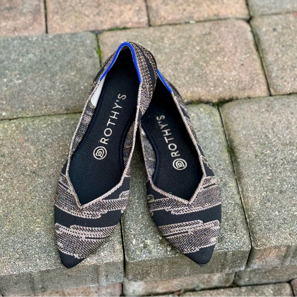 Rothy’s Golden Shimmer Point Toe Flat - Black /Metallic Gold - Size 7.5